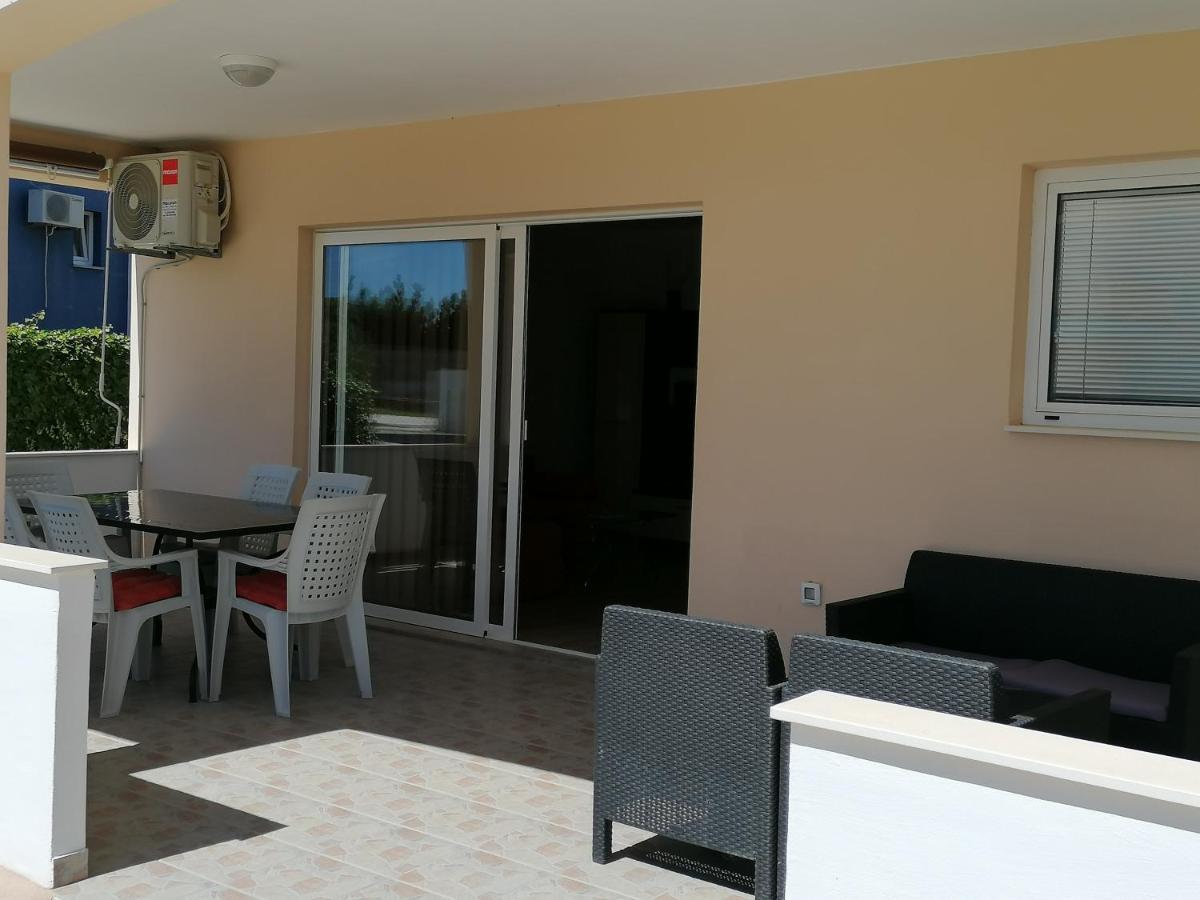 Apartmani Vinko Bibinje Extérieur photo